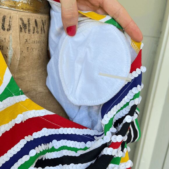 VTG 1991 Spree Sport Rainbow Stripe Sequin Top Black Cotton T-Shirt SZ M - Picture 5 of 9